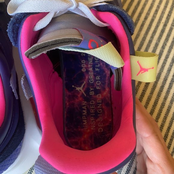 Luka Doncic x Jordan MA2, M Size 9.5 - Picture 6 of 8